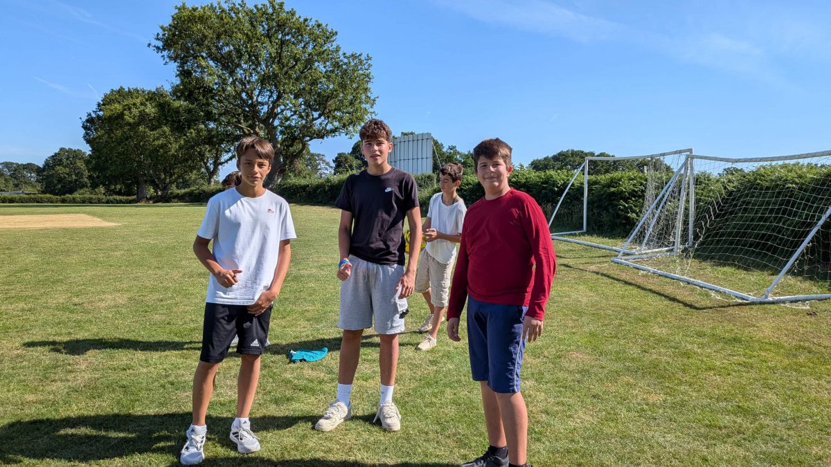 Football rounders